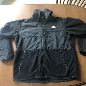 The North Face Men’s XL Black Denali Jacket